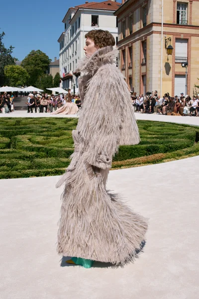 Look 61